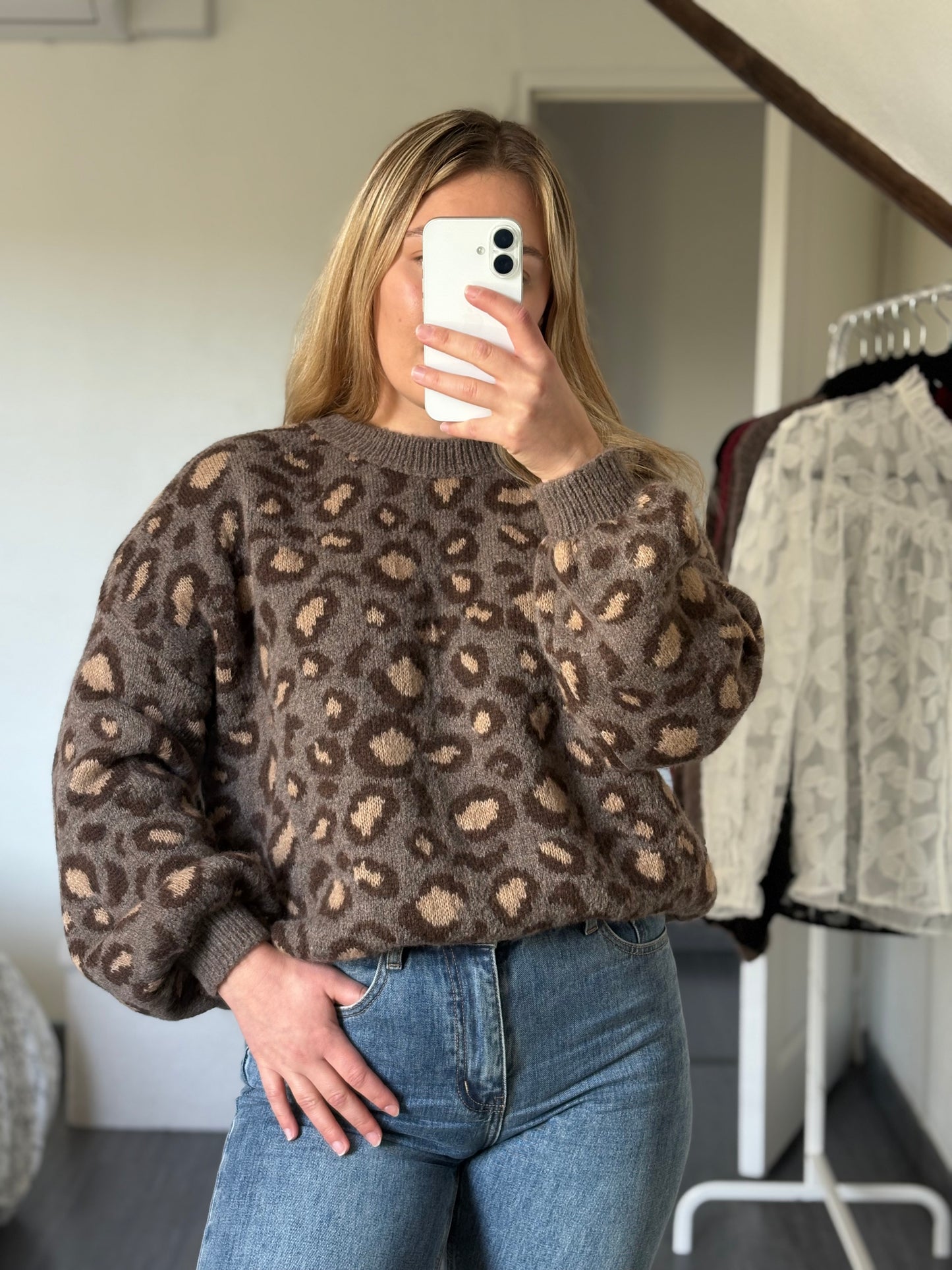 Pull léopard taupe